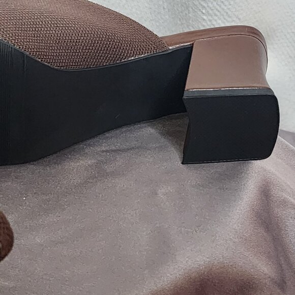 Newbella Chocolate Brown Pointed Toe Square Heel Gold Tone Chain Dress Mule 7.5 - Picture 15 of 16